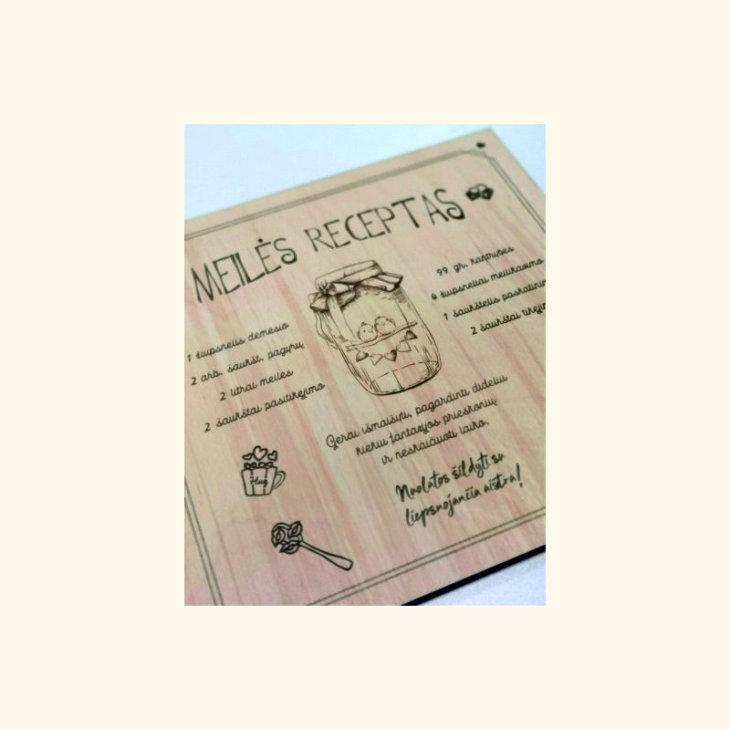 Graviruota medinė lentelė „Meilės receptas”