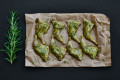 Putpelių šlaunelės aliejiniame "Prancūziškas daržas" marinate. 500 g.